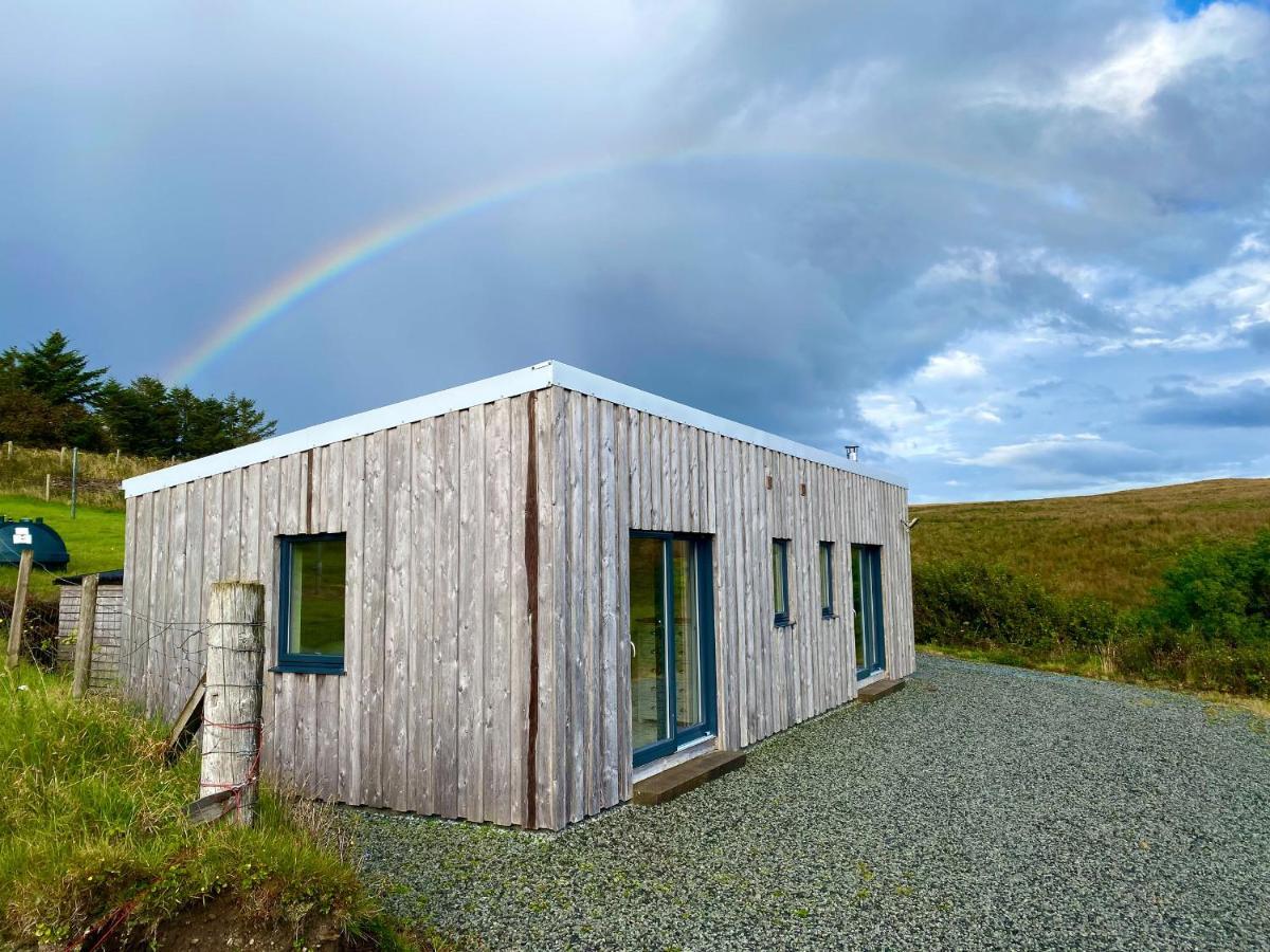 The Cabin Lonmore Екстериор снимка